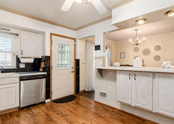 Holiday home Gates Getaway
